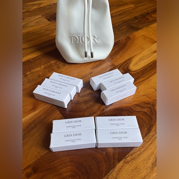 Dior White Bucket Bag, NEW - Picture 5 of 13